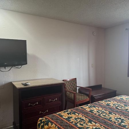 Nampa Inn & Suites Luaran gambar