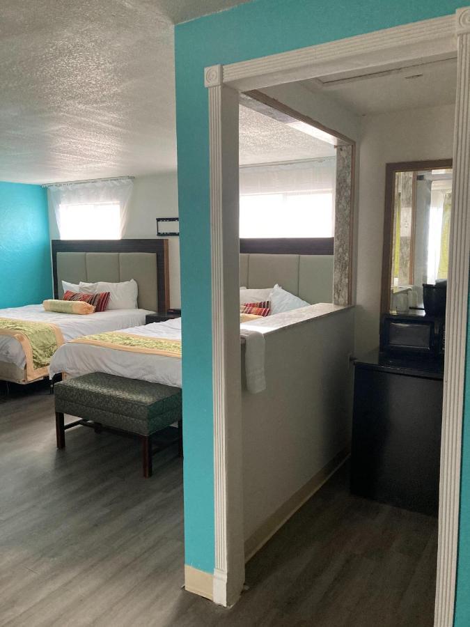 Nampa Inn & Suites Luaran gambar