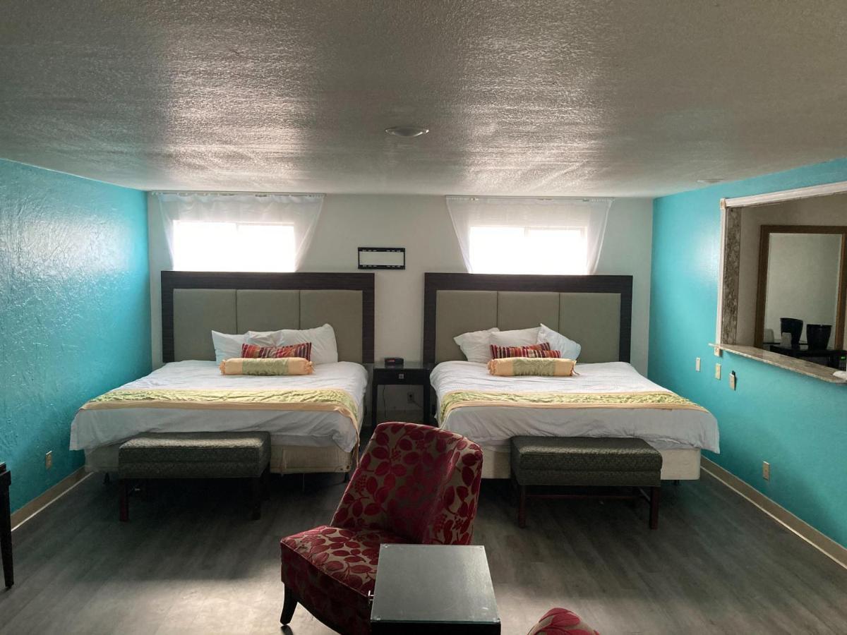Nampa Inn & Suites Luaran gambar