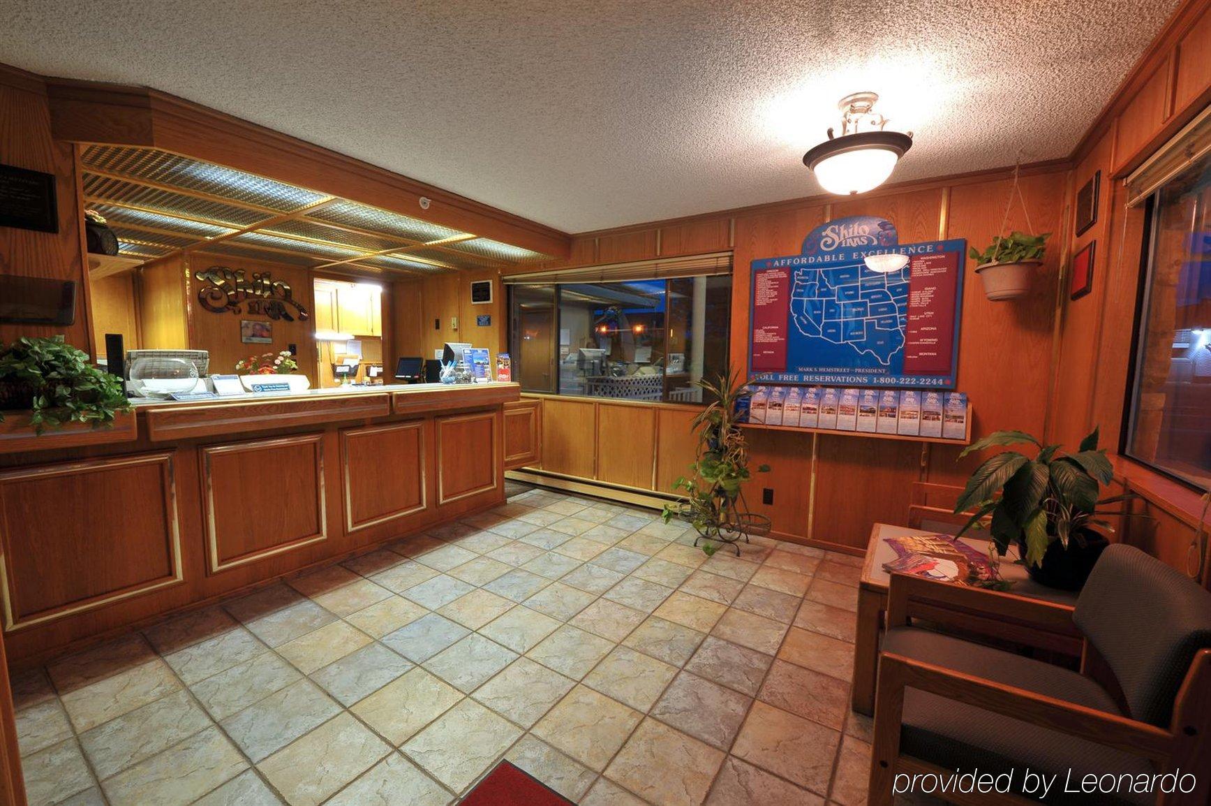 Nampa Inn & Suites Luaran gambar