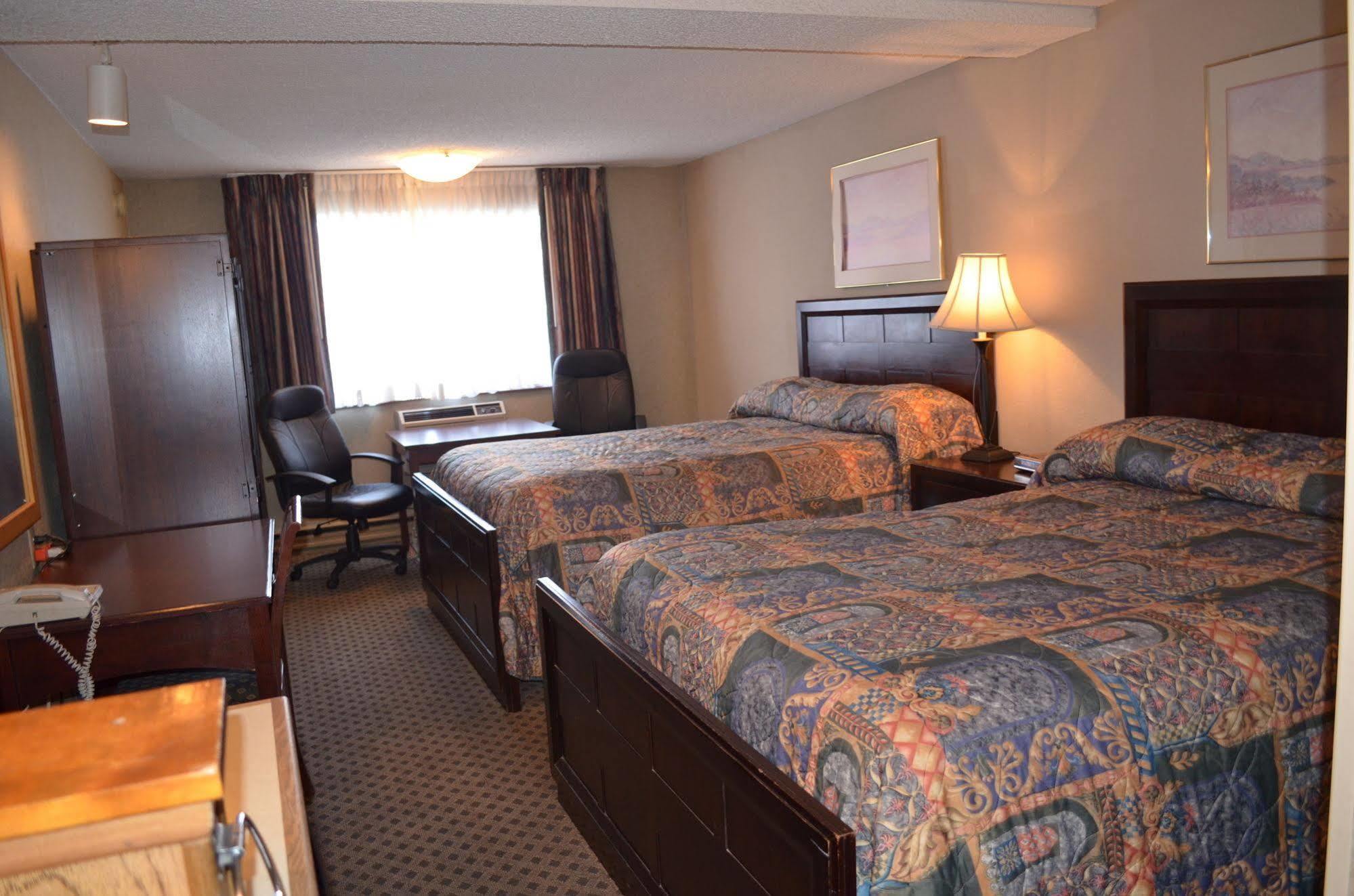 Nampa Inn & Suites Luaran gambar