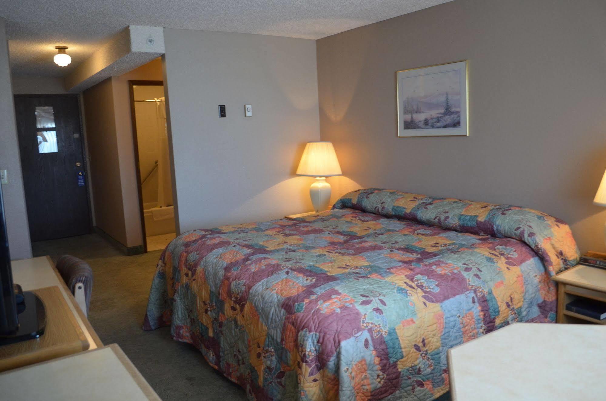 Nampa Inn & Suites Luaran gambar